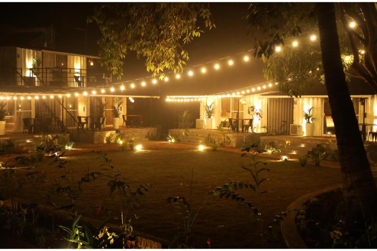 Out Of Box Living Kashid,Murud Exterior foto